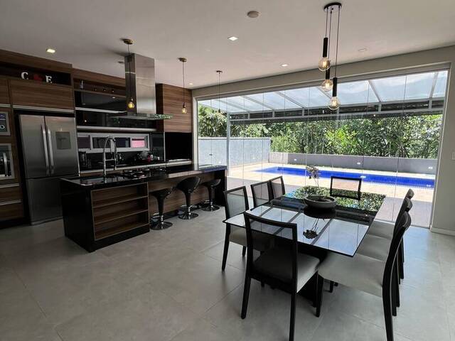 #4 - Casa em condomínio para Venda em Santana de Parnaíba - SP - 1