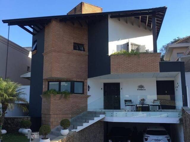 #11 - Casa para Venda em Santana de Parnaíba - SP - 1