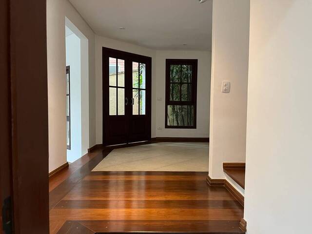 #20 - Casa para Venda em Santana de Parnaíba - SP - 2