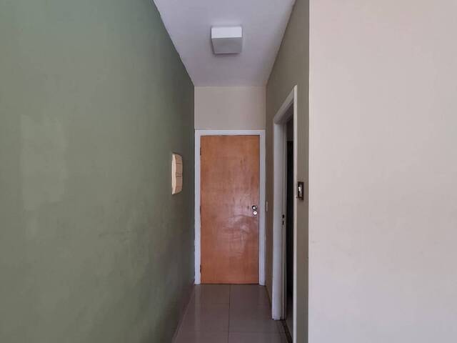 Apartamento para Venda em Santana de Parnaíba - 4