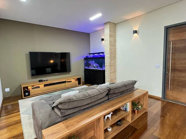 Casa para Venda em Santana de Parnaíba - 4