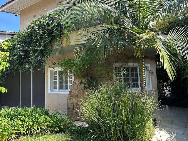 Casa para Venda em Santana de Parnaíba - 4