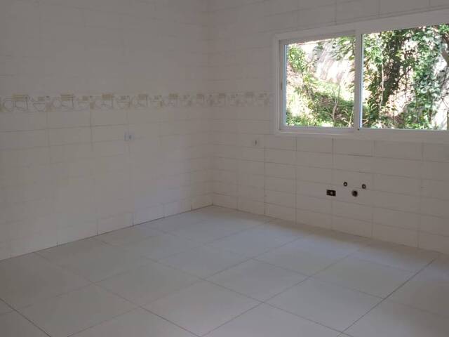 Casa para Venda em Santana de Parnaíba - 5
