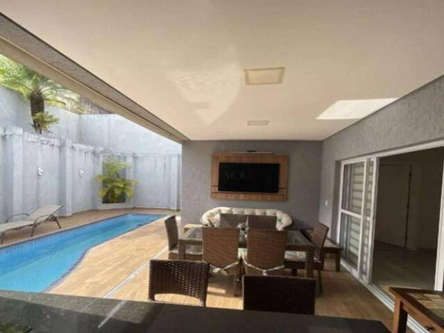 Casa para Venda em Santana de Parnaíba - 4